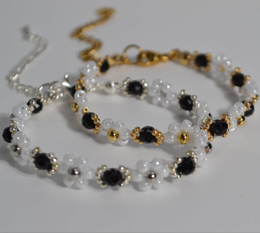Black Bloom Bracelet