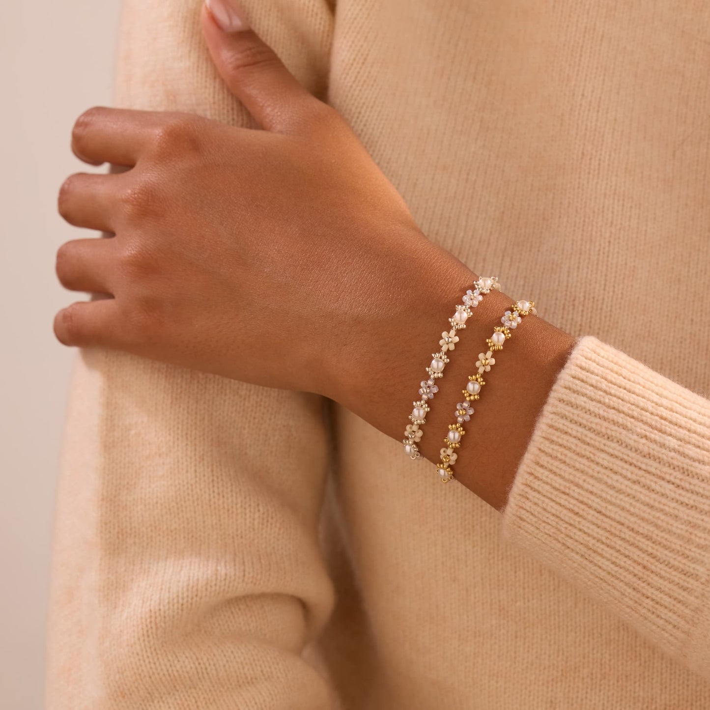 Pearl Daisy Bracelet